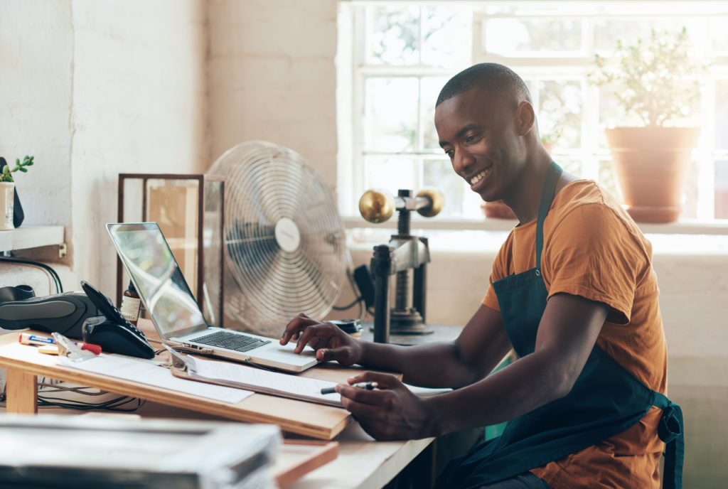 Practical Guide to Start a Business Without Money Successfully in 2026 - Sickpage