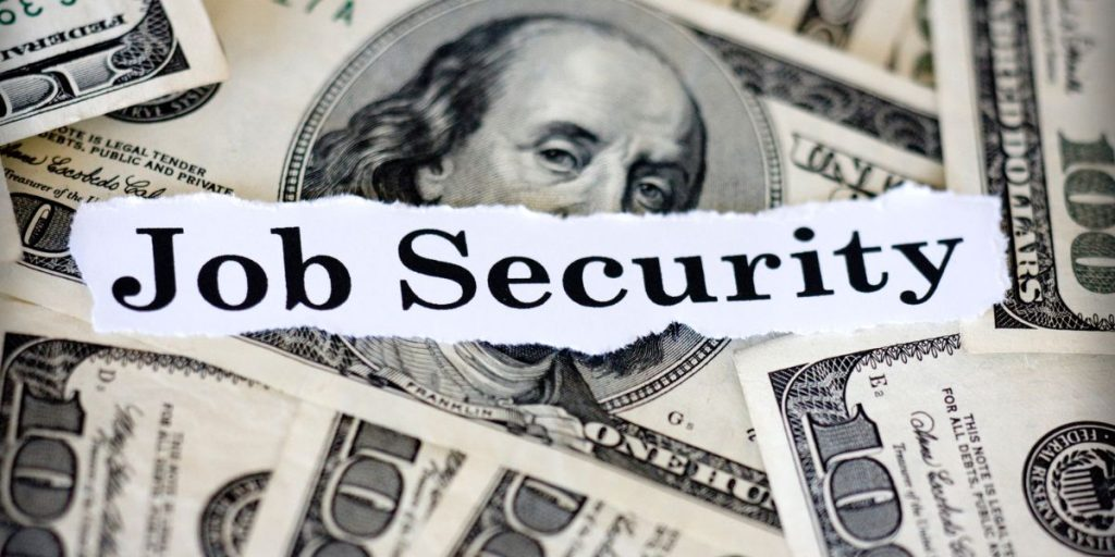 I Didn't Know 7 Powerful Truths About Job Hopping That Could Boost or Hurt Your Career - Sickpage