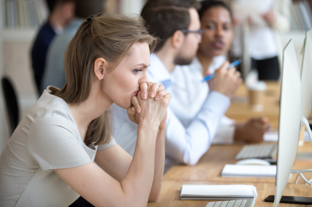 I Didn't Know 7 Powerful Truths About Job Hopping That Could Boost or Hurt Your Career - Sickpage