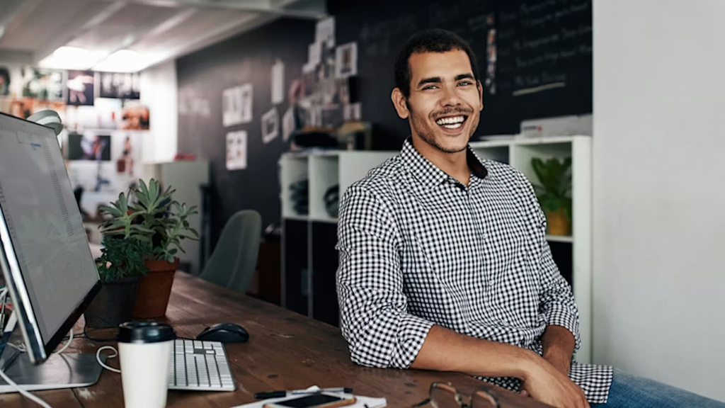How Can These 10 Smart Digital Nomads Jobs Give You More Freedom to Work From Anywhere? - Sickpage