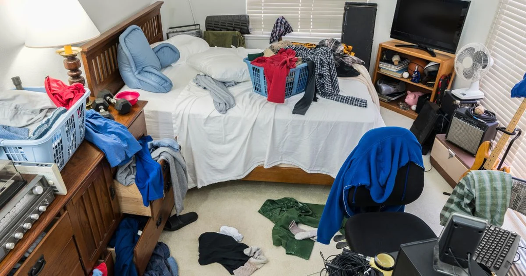 7 Powerful Bedroom Organization Ideas That Can Turn a Cluttered Room Into a Calmer Space - Sickpage